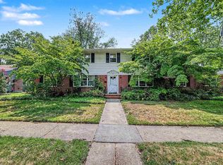 30 Evelyn Ave, Vineland, NJ 08360