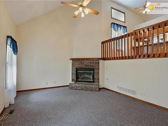 4th image of 512 Valle Dr