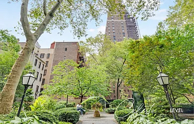 Rented by Level Group