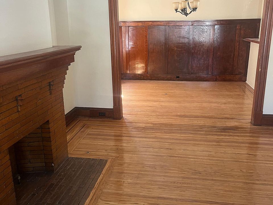 1st image of 326 Bedford Ave #1