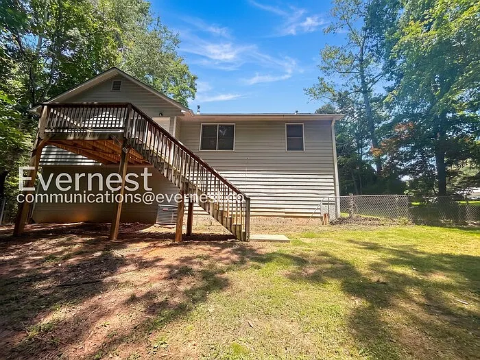 313 Silverthorne Cir — Photo 15