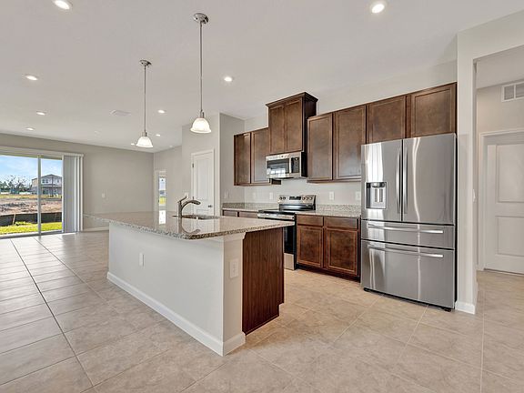 5th image of 4525 Pippin Ln