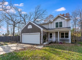 2462 Bridle Ct, Round Lake Beach, IL