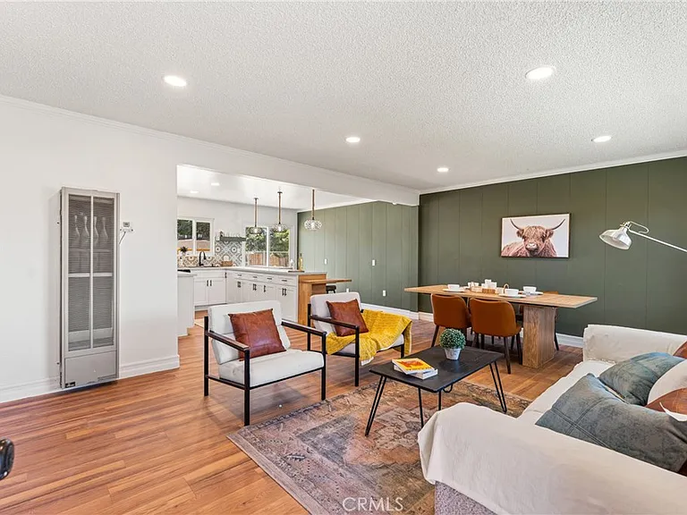 9925 Redwood Ave — Photo 8