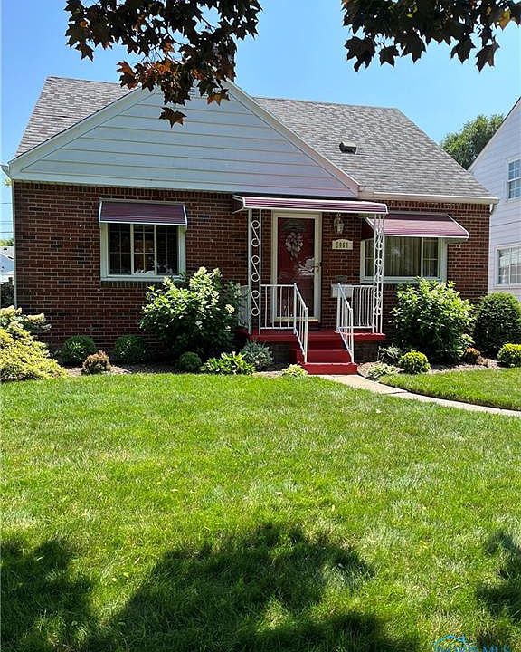 1st image of 5068 Hallgate Ave