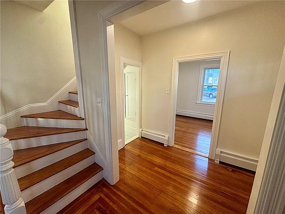 3rd image of 14 Yale Ave