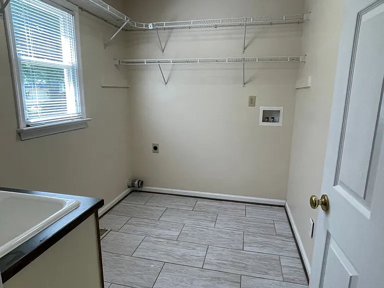 403 Coach Hovis Dr — Photo 22