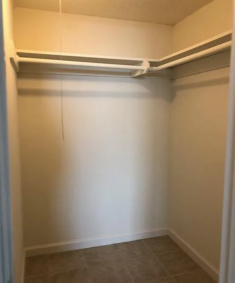 8706 Hurlbut St — Photo 22