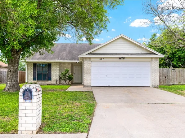 317 Lemonwood Dr, Kingsville, TX 78363