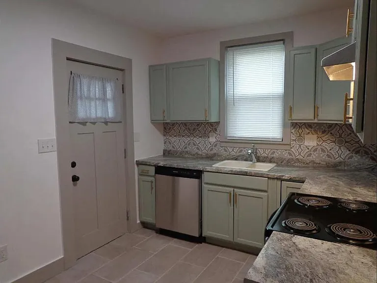 671 Frebis Ave — Photo 8
