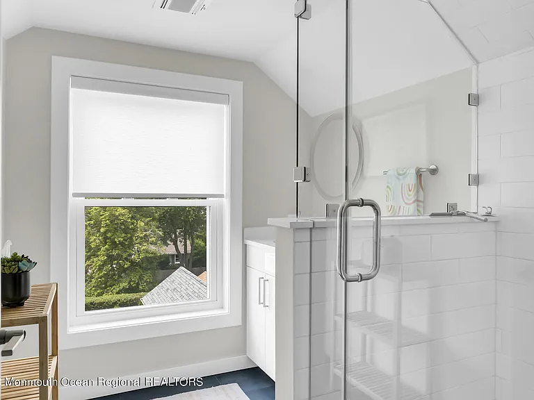 516 Club Dr — Photo 20