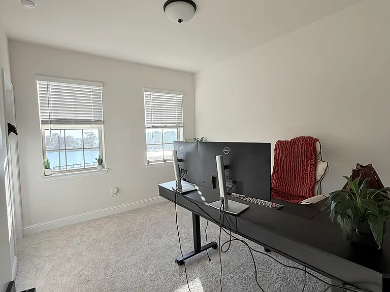 7933 Sunset Blvd — Photo 12