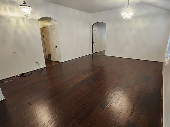 Living Room Right Angle
