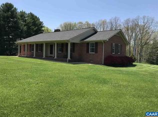 1224 Paynes Landing Rd, Scottsville, VA 24590