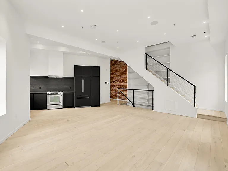 1451 Maryland Ave NE #Penthouse PENTHOUSE — Photo 4