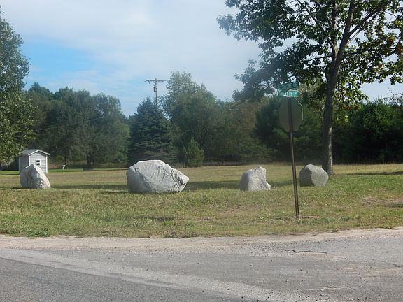 2nd image of South Shore Drive