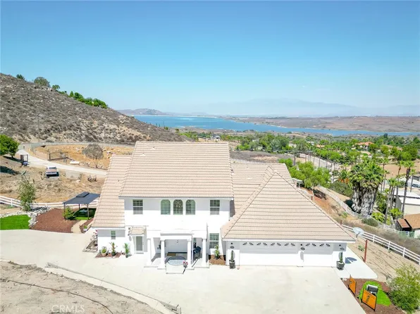 20948 Onaknoll Dr, Perris, CA 92570