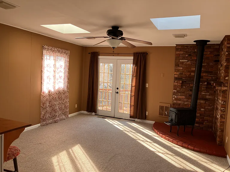 2606 Tiffany Dr — Photo 7