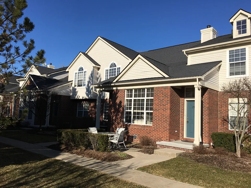 17203 Caitlin Cir #150