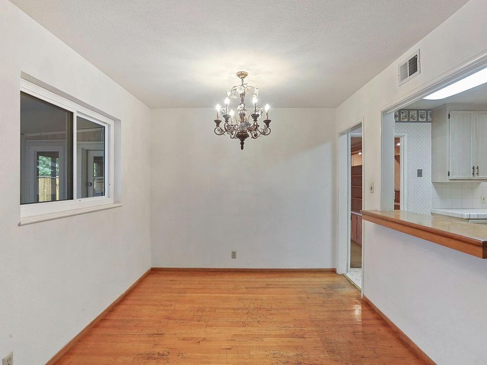1st image of 7413 Alexandria Pl