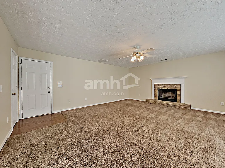 1318 Baylor Dr — Photo 8