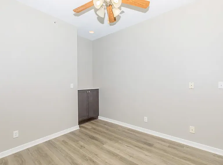 Springhill Ridge Apartments — Photo 8