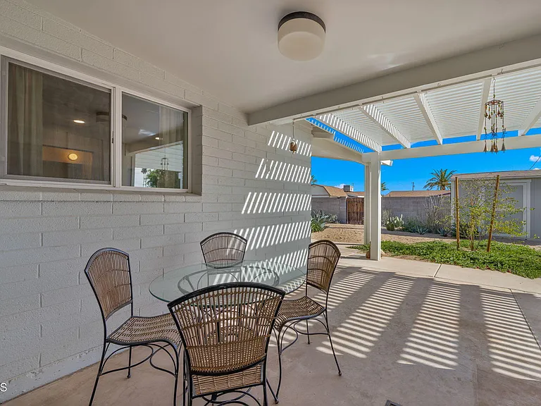 2115 N Normal Ave — Photo 31