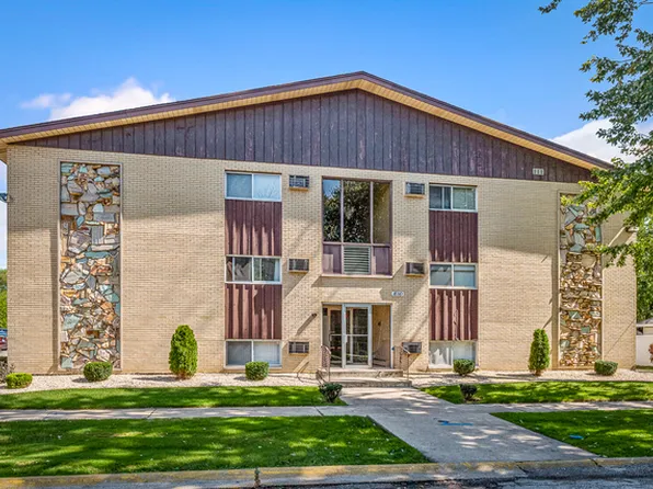 18361 Glen Oak Ave APT G, Lansing, IL 60438
