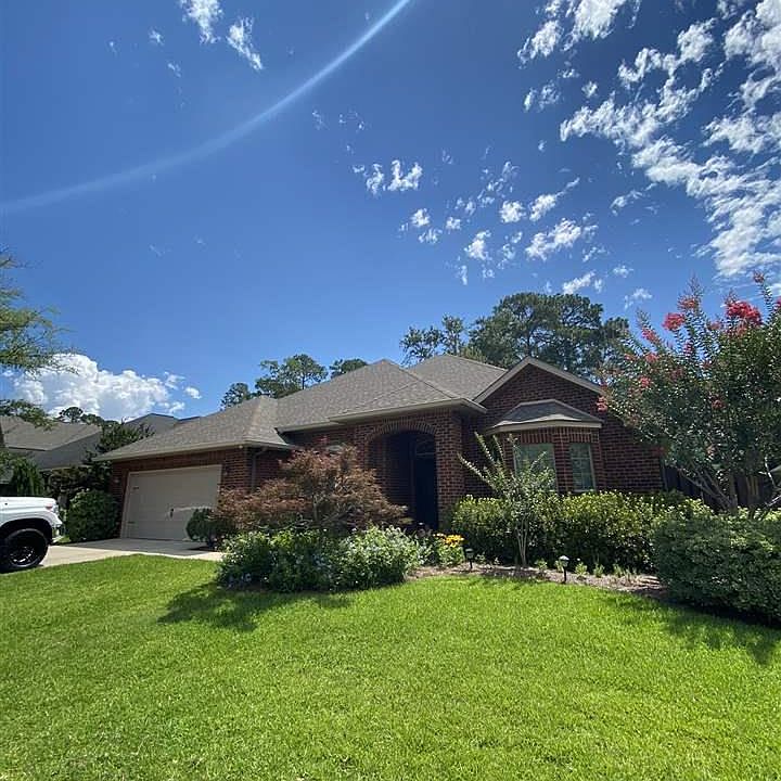 1st image of 944 Legacy Oaks Dr