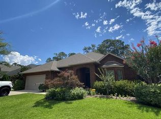 944 Legacy Oaks Dr, Pensacola, FL 32514