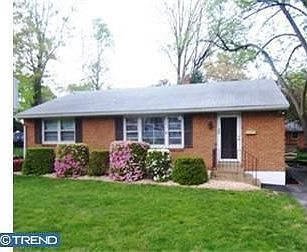 2nd image of 204 Milford Ave