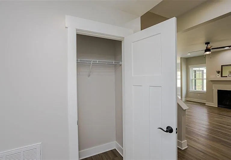 18 Kiley Ln — Photo 6