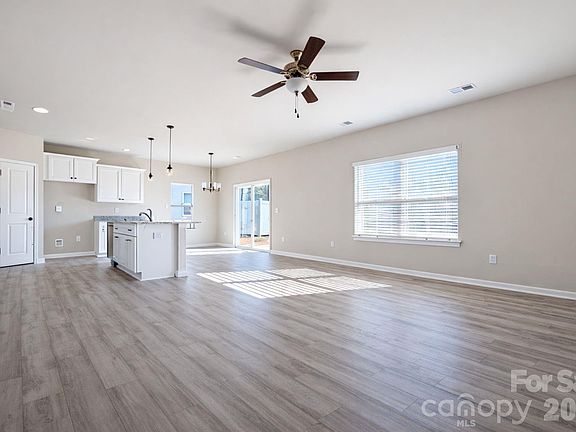 5th image of 13123 Hamilton Rd