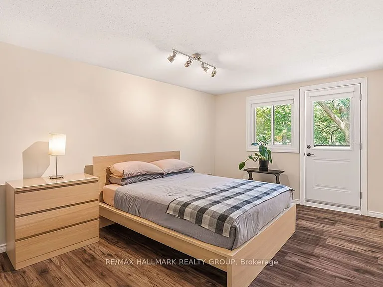 409 Montfort St #4 — Photo 18