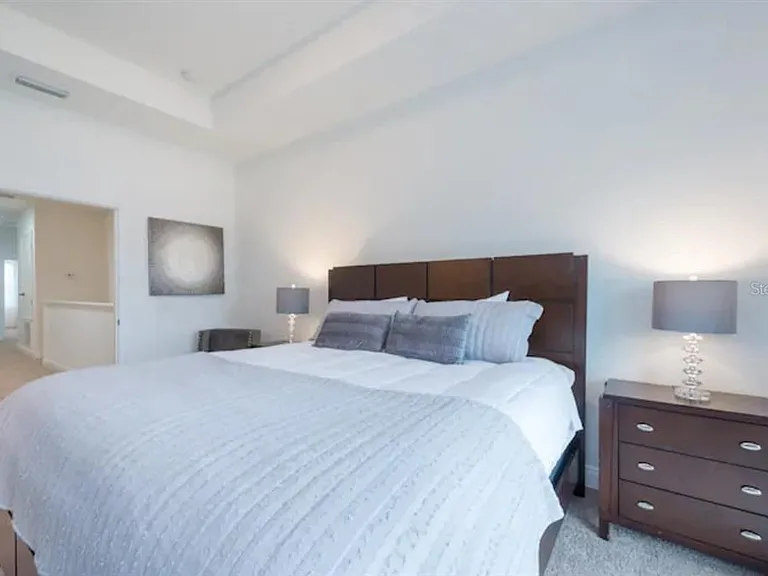 470 Lake Shore Pkwy — Photo 17