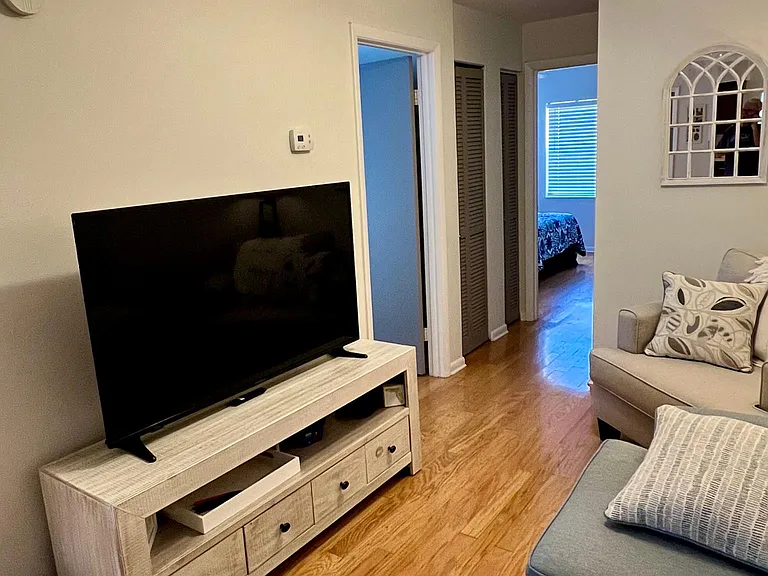 3405 W San Juan St — Photo 5