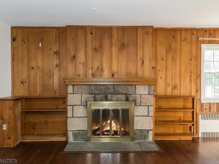 130 Littleton Rd — Photo 4