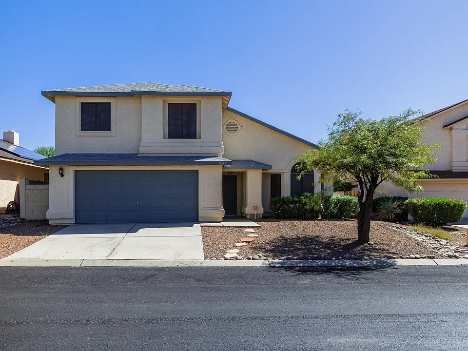 5037 W Hurston Dr