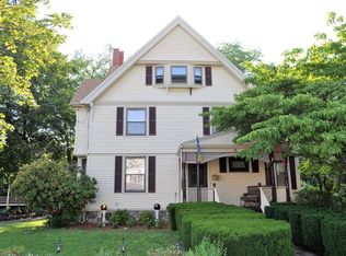 18 Harris St, Waltham, MA 02452