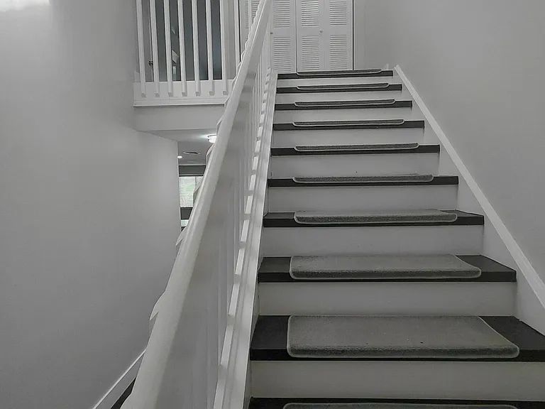 2147 Discovery Cir W — Photo 9
