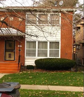 13928 S Dearborn St photo 1