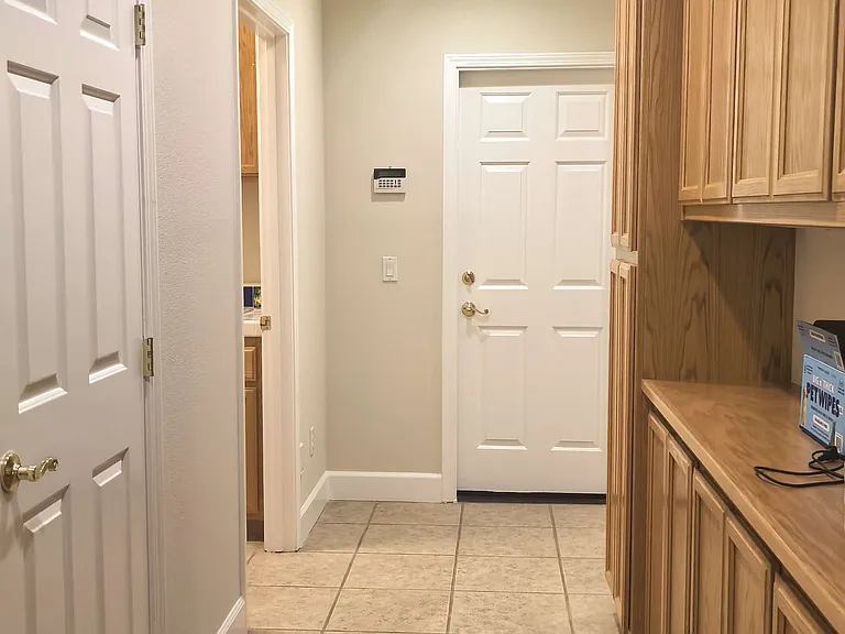 1651 Joshua Tree St — Photo 8