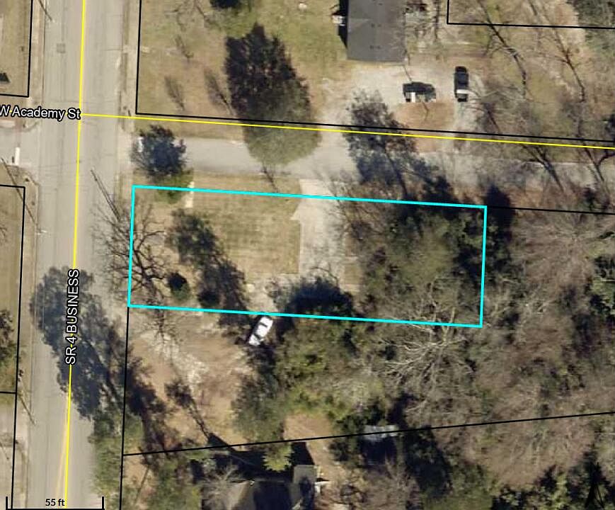 1st image of 209 Main Street