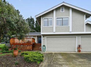 445 3rd Ave, Half Moon Bay, CA 94019