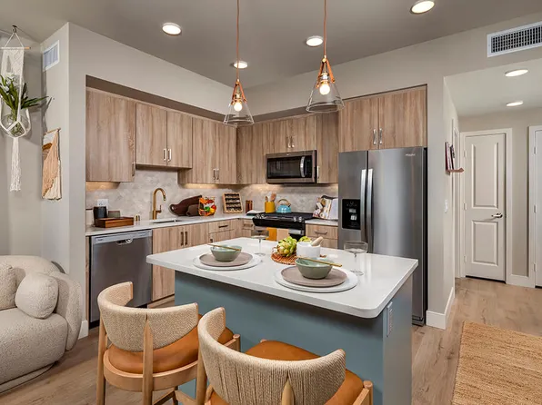 Rivair Apartment Homes