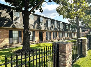 9001 Gaylord St APT 4, Houston, TX 77024