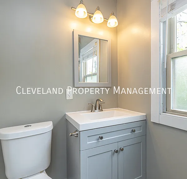 3348 Colwyn Rd #UP — Photo 22