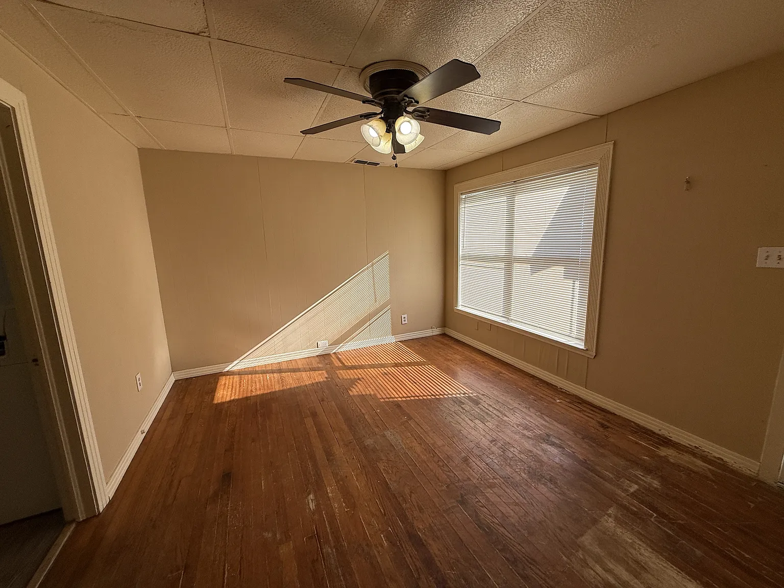 2425 Bolivar St. - 1 — Photo 3