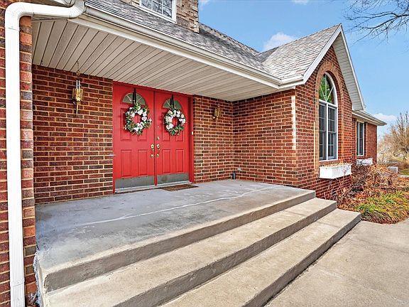 4th image of 1923 W Ranch Road