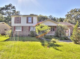 215 Blossom St, Goose Creek, SC 29445